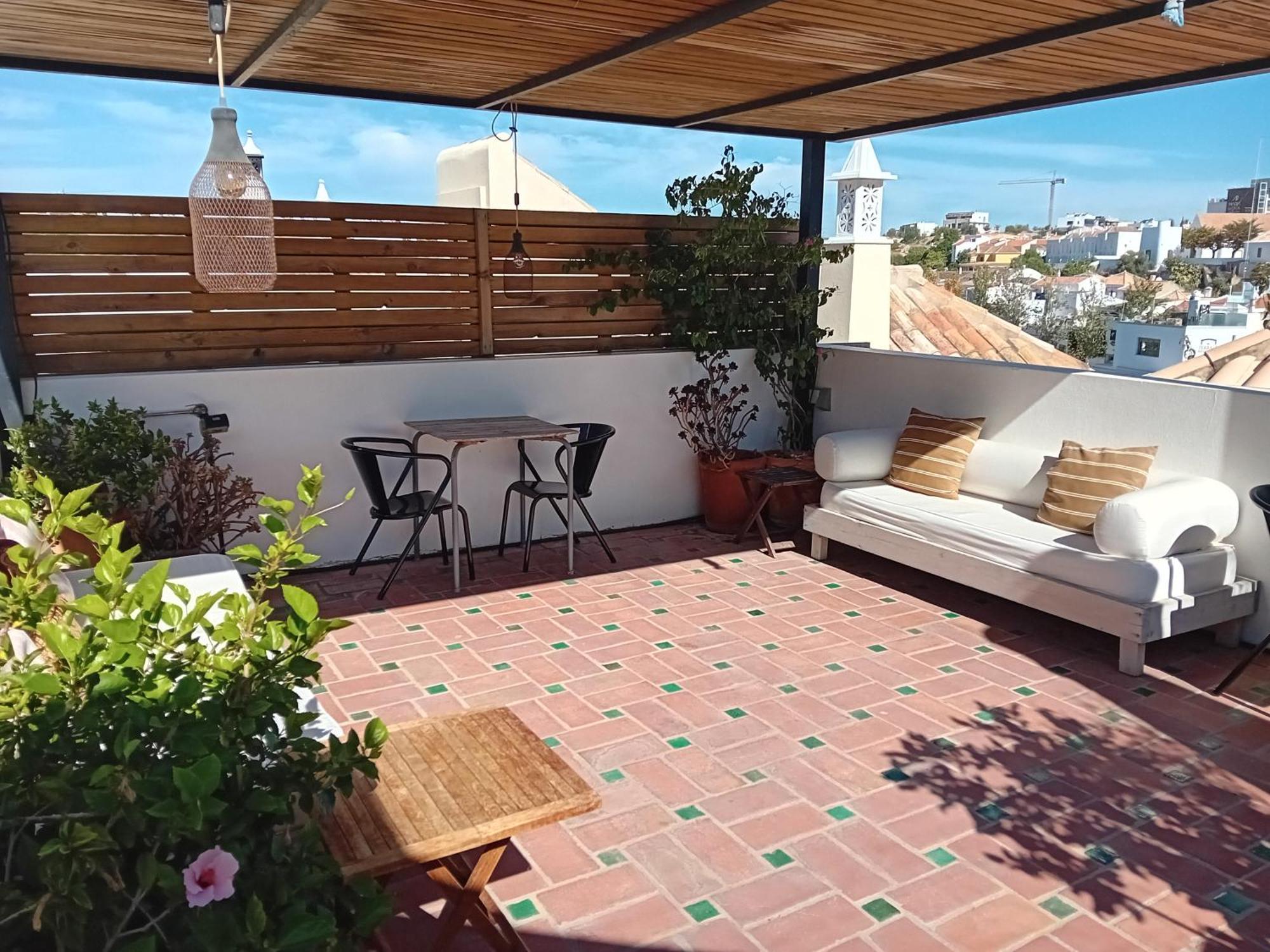 Calcada Guesthouse Тавіра Екстер'єр фото