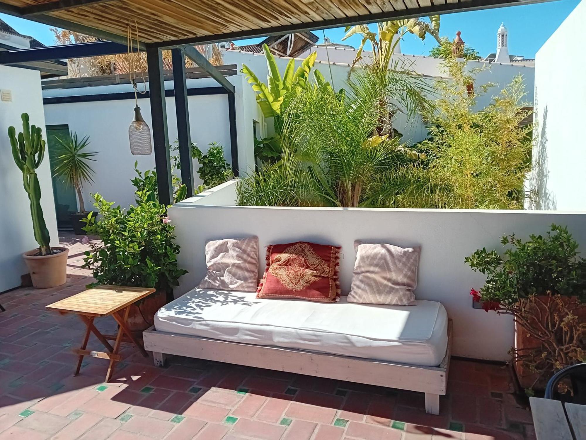 Calcada Guesthouse Тавіра Екстер'єр фото